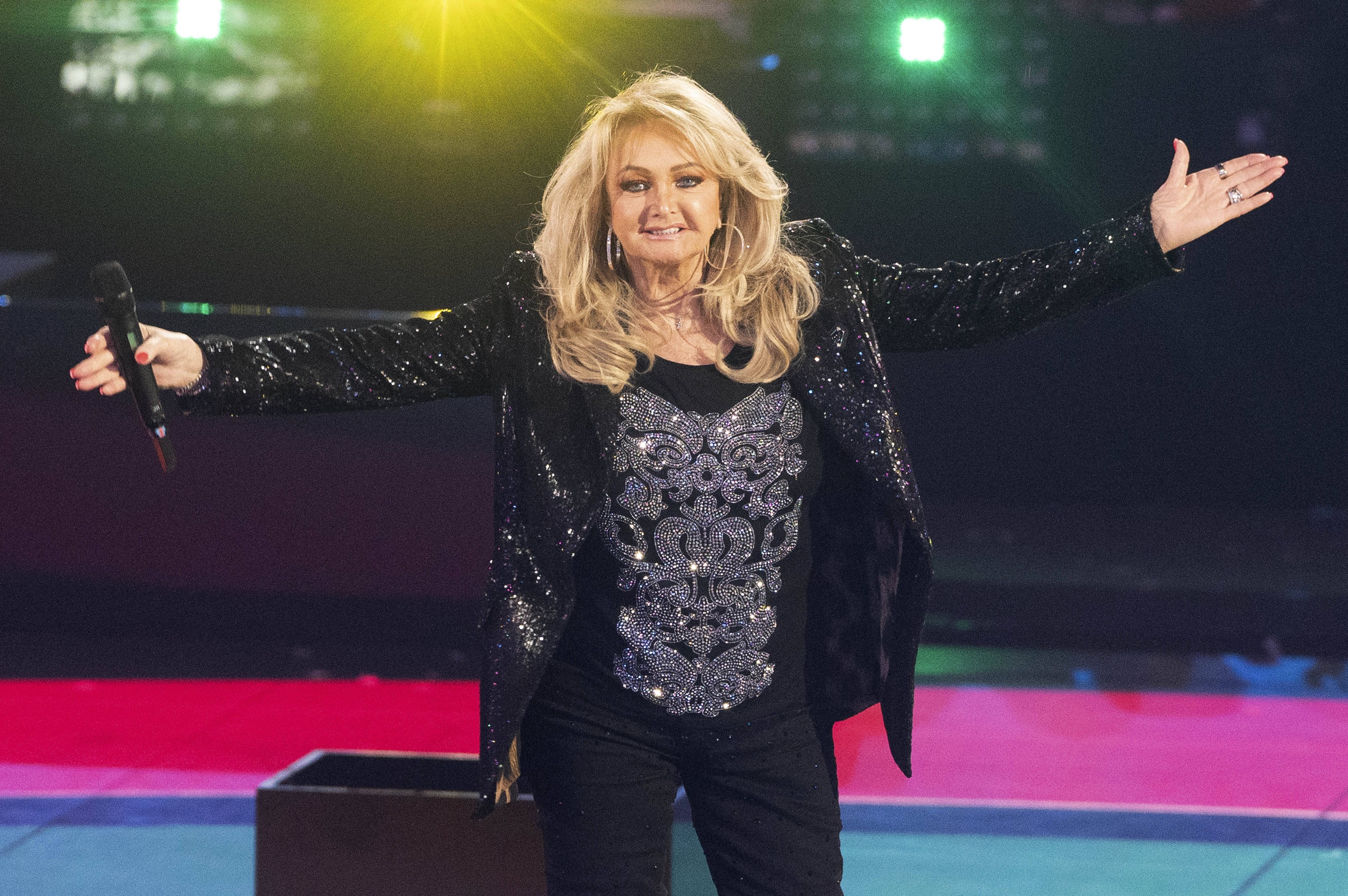Boni Tajler se probudila iz kome: Oporavak ide sporo, evo šta kažu lekar