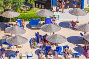 Srbi, obratite pažnju! Na ovim plažama banalni prekršaji mogu vas skupo koštati: Kazne dostižu i 1.500 evra