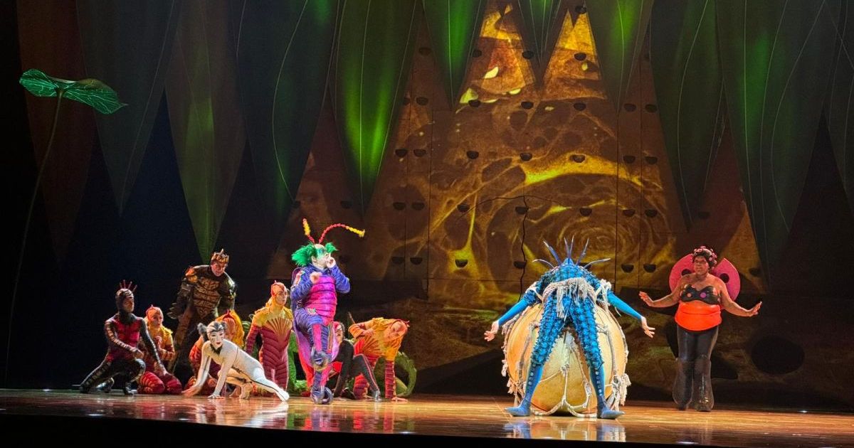 Welcome to the magical Cirque du Soleil world of insects that defies the laws of physics! Audience left breathless