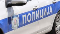 Detalji pucnjave u Višegradskoj u Novom Pazaru: Osumnjičeni u bekstvu, policija privela pomagače?