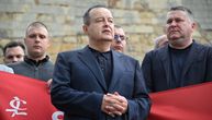 Dačić položio venac na Grobnicu narodnih heroja u Beogradu povodom Dana pobede nad fašizmom
