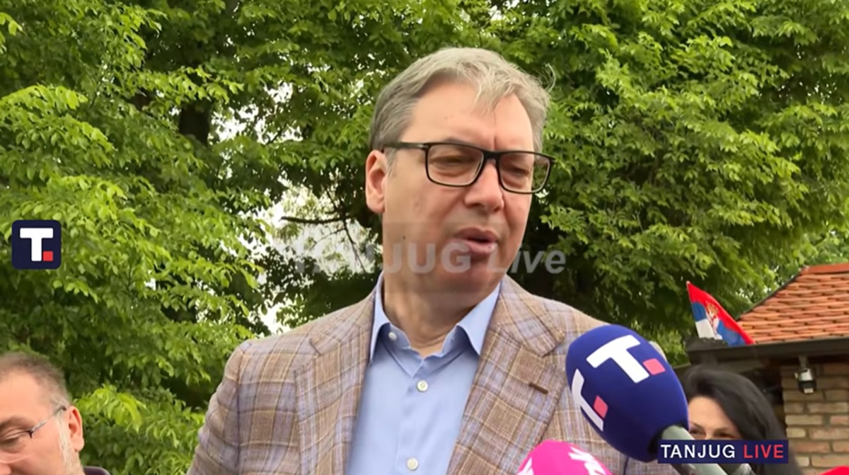 Vučić u poseti Sremskom okrugu