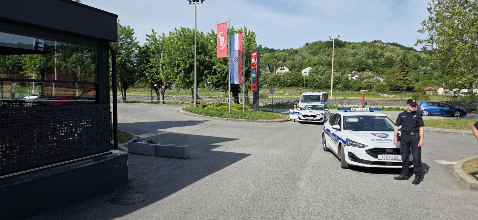 Šefa kriminalističke policije ubio komšija? "Zašto je pucao u Robija? Odgovor potražite u njihovoj ulici..."