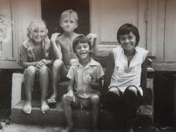 deca, 1980, 1980ih godina, detinjstvo, crno bela slika