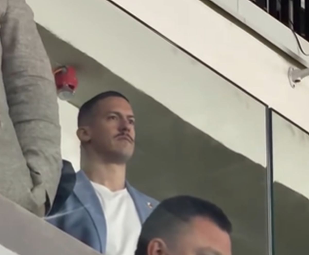 Baka Prase ostao u neverici nakon penala koji je izveo Džon Meri, pogledajte reakciju Jutjubera