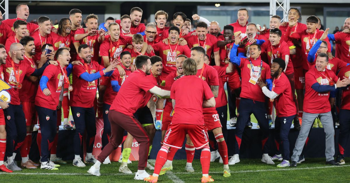 Zvezda ima novog najtrofejnijeg fudbalera u istoriji
