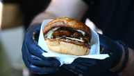 Znate li šta su to BRIZLE? "Žlezde od..." - Ljudi su poludeli za burgerom koji u sebi ima pravi specijalitet