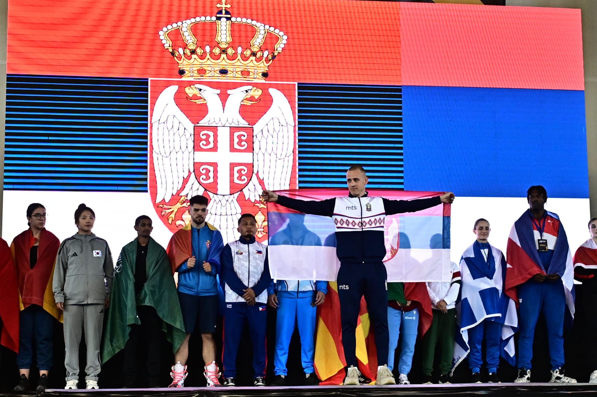 Počeo 63. Beogradski pobednik u Obrenovcu: Boks spektakl startovao sa 52 vrhunske borbe!