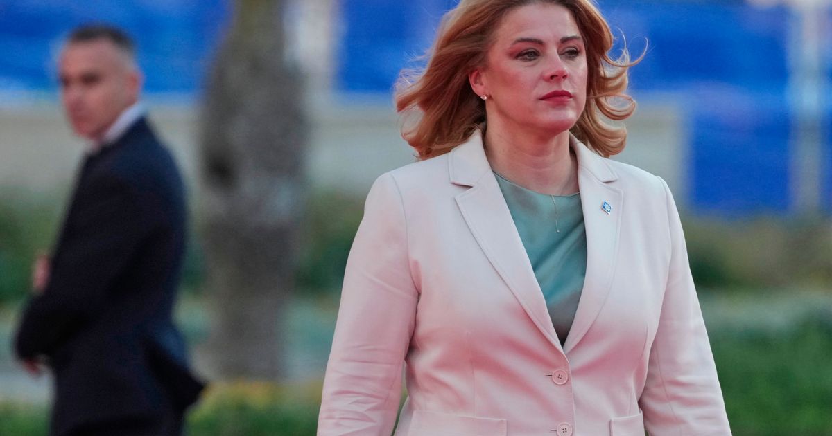 Premijerka Letonije podnela ostavku!