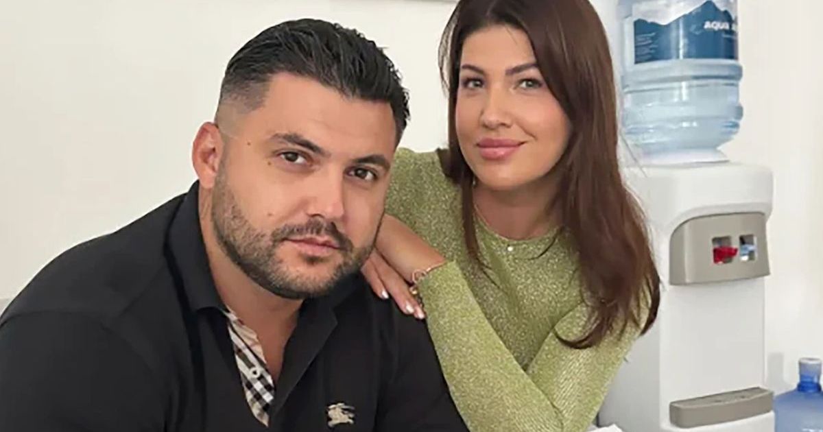 Mnogi kažu sa su kao preslikane sa Stanijom: Ovo je Asminova sestra Minka, koja mu je velika podrška u životu