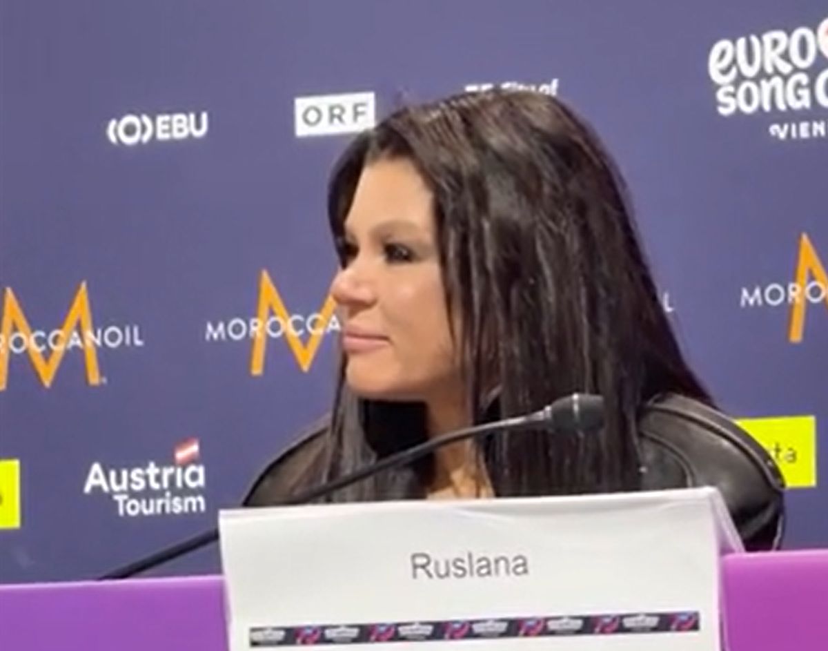 Ruslana na presu dobila pitanje od novinara iz Rumunije na ruskom: Ona mu se obratila na rumunskom i engleskom