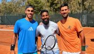 Novak Đoković oduševio sjajnog Argentinca pred Rolan Garos, sa njima je trenirala i velika teniska legenda