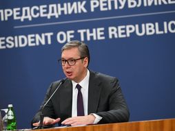Aleksandar Vučić, Dragan Vasiljević