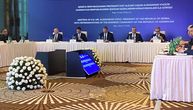 Vučić na sastanku u Bakuu pozvao azerbejdžanske kompanije da investiraju u Srbiju