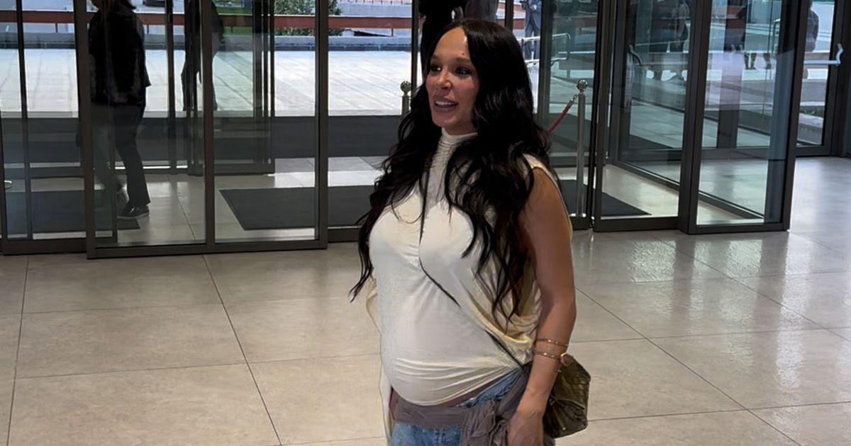 Trudna Edita Aradinović blista na promociji Nućija! Otkrila kako se oseća u 7. mesecu, pa pomenula sestru Indi
