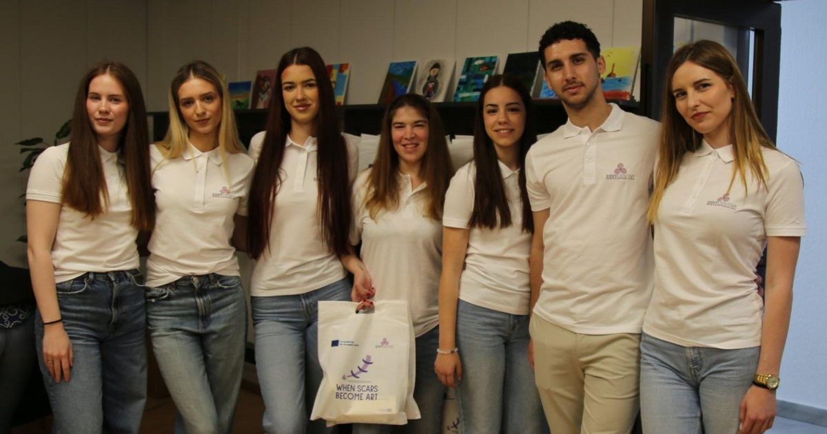 Mentalno zdravlje i inkluzija mladih Roma u fokusu panela u Novom Sadu