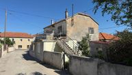 Ovo je kuća užasa gde je ubijen Luka: Čitav region tuguje za dečakom koji je samo želeo da zaradi džeparac
