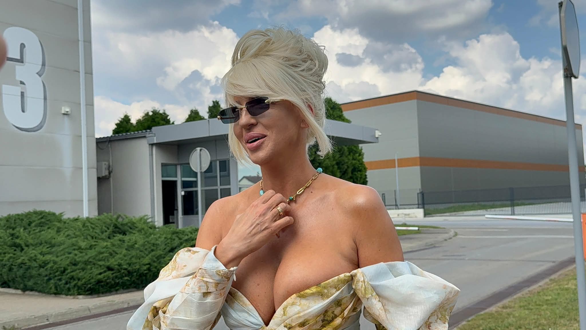 "Ljudi mogu da me uvere da su kvarna roba" Jelena Karleuša o izdajama i nepravdama " To je moja karma"