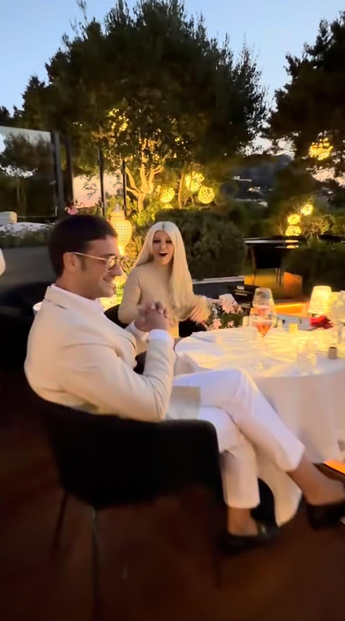 "Neću da budem sa dedom, energična sam" Dara o mlađem dečku "Ima malo više od 26 godina, krenulo me u životu"
