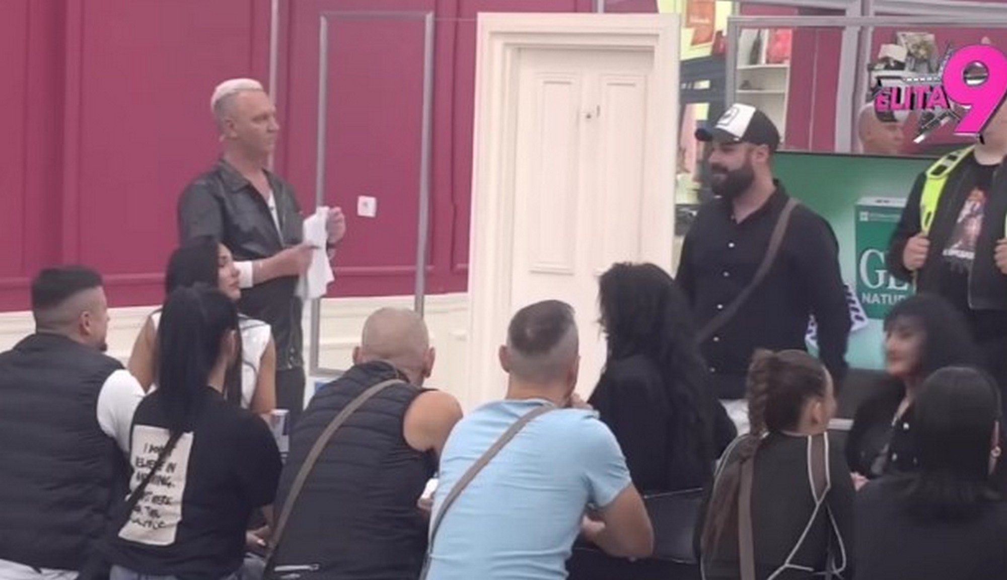 Ori se Elita, Anđelu prekipelo! Isprozivao Anitu i Luku, izneo sav prljav veš: "Nisam znao da je to muškarac"