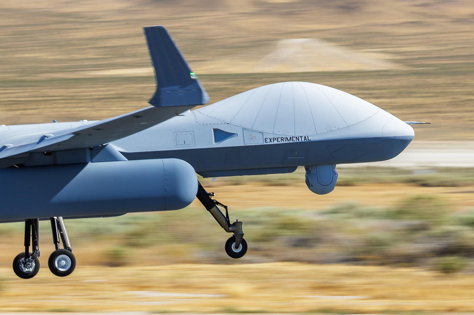 Leteći radar bez pilota, prvi na svetu: MQ-9B poleteo sa Saab sistemom LoyalEye