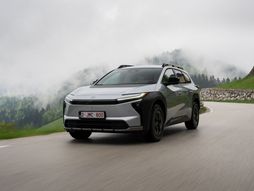 Tojota Toyota bZ4X test
