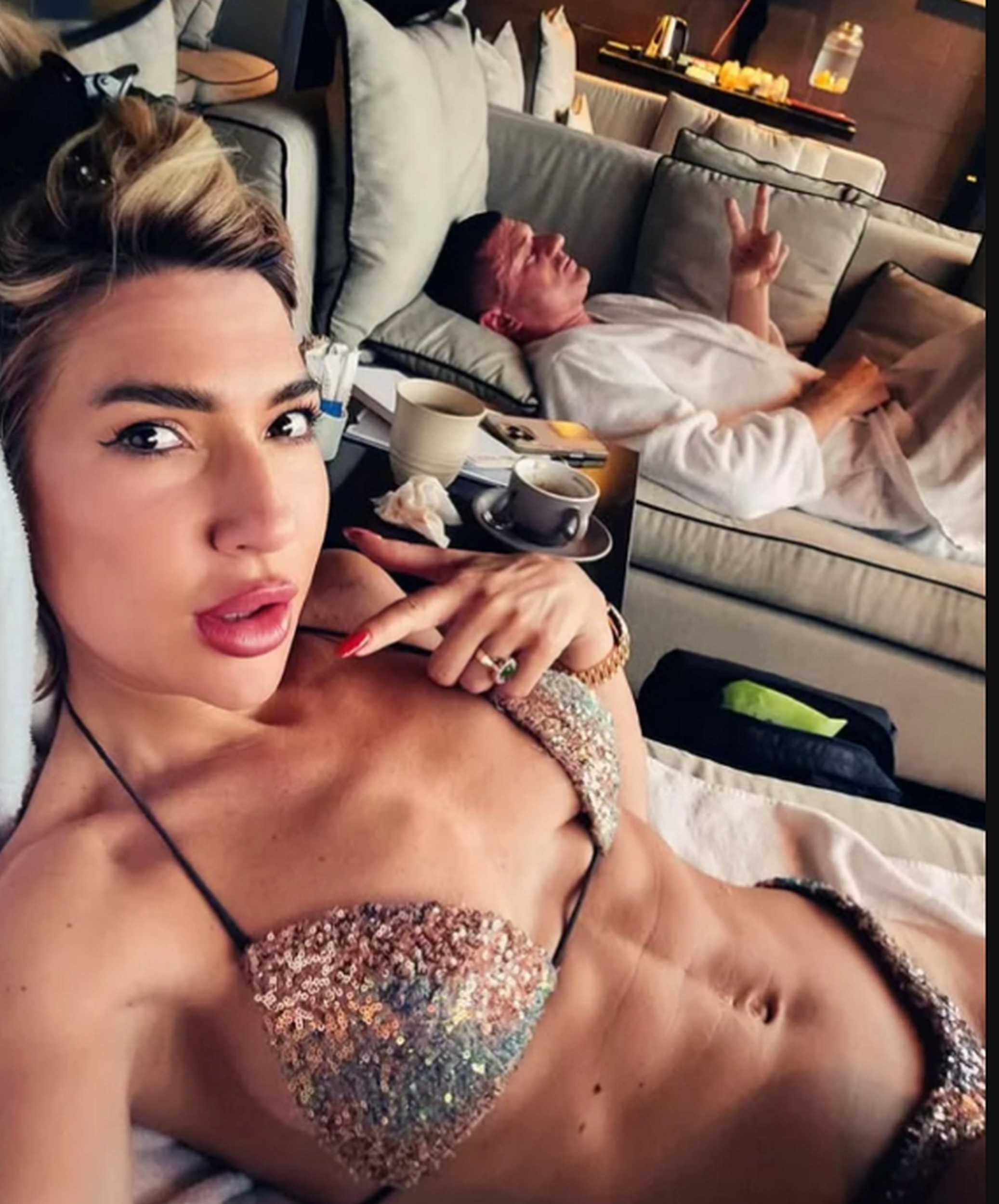 Tražili joj 20.000€, Jovanu Jeremić ucenjivali intimnim fotografijama: Ona otkrila sve javno: “Imam slike”