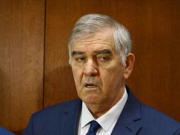 Ministar za ljudska i manjinska prava i društveni dijalog Demo Beriša