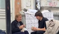 "Ja ću da ti dam, ali..." Luka je prišao baki koja je sedela na ulici, njen potez rasplakao je Srbiju
