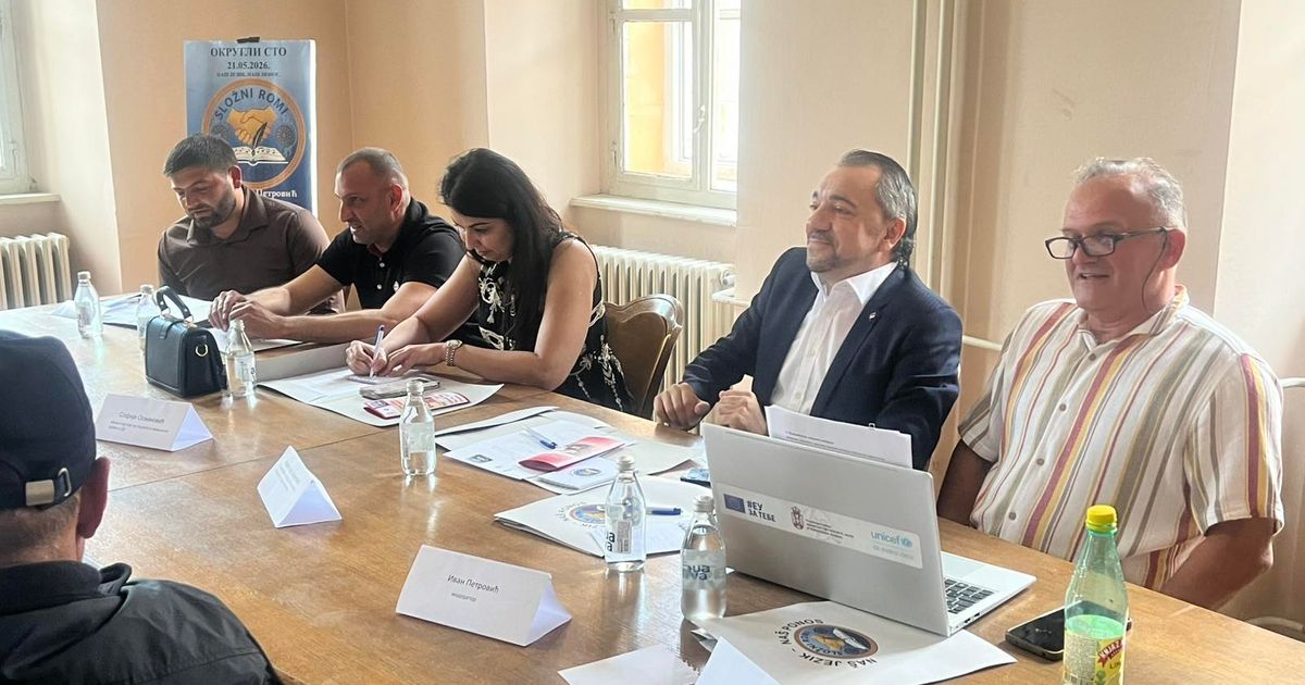 U Somboru otvoren dijalog o budućnosti romskog jezika u školama