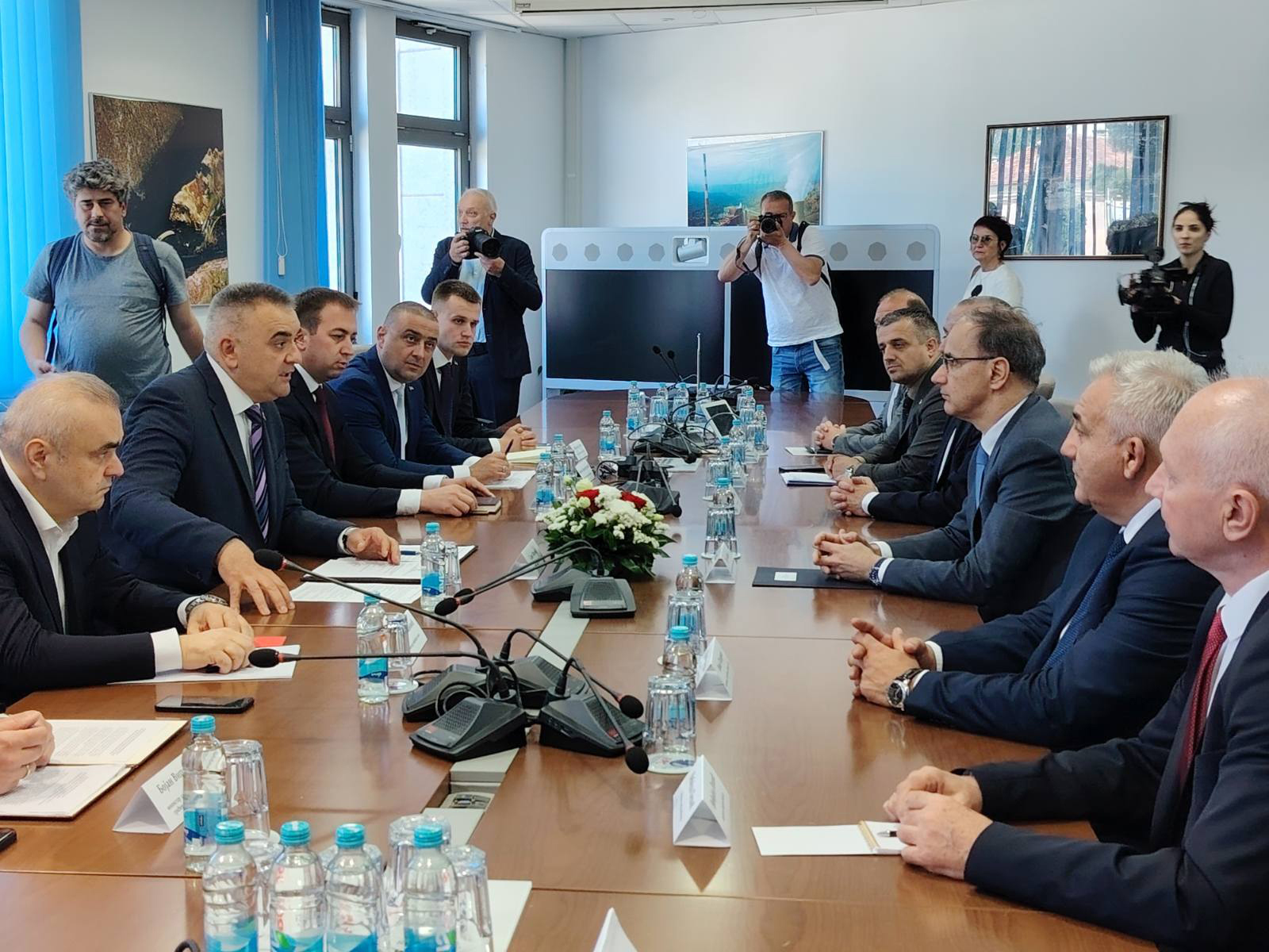 Minić: Sa Macutom potvrđena podrška za gasovod koji će ići od Batajnice prema Republici Srpskoj