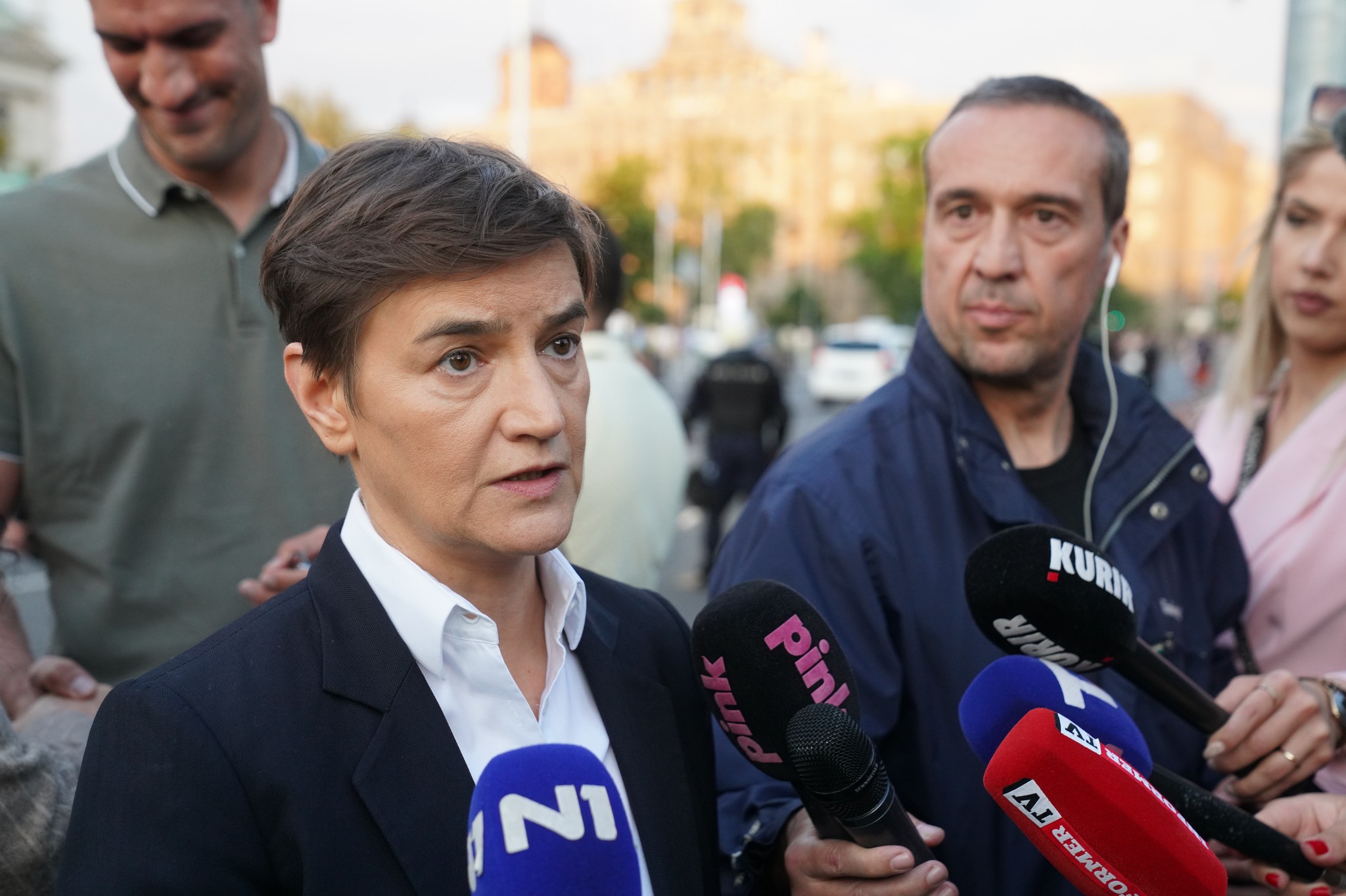 Brnabić: Srbija ne želi nasilje i mržnju, već mir, stabilnost i nove pobede