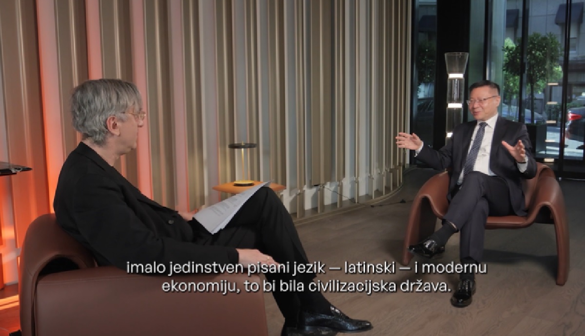 "Čadež Talk": Ko će oblikovati budućnost – države, AI ili nove ideje?