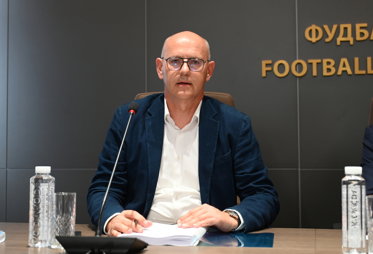 Janoš Žemberi grmi zbog TSC-a i poslednjeg kola Superlige: "Bolje časno ispasti, nego nečasno ostati u ligi"