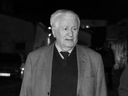 Dragoljub Mićunović