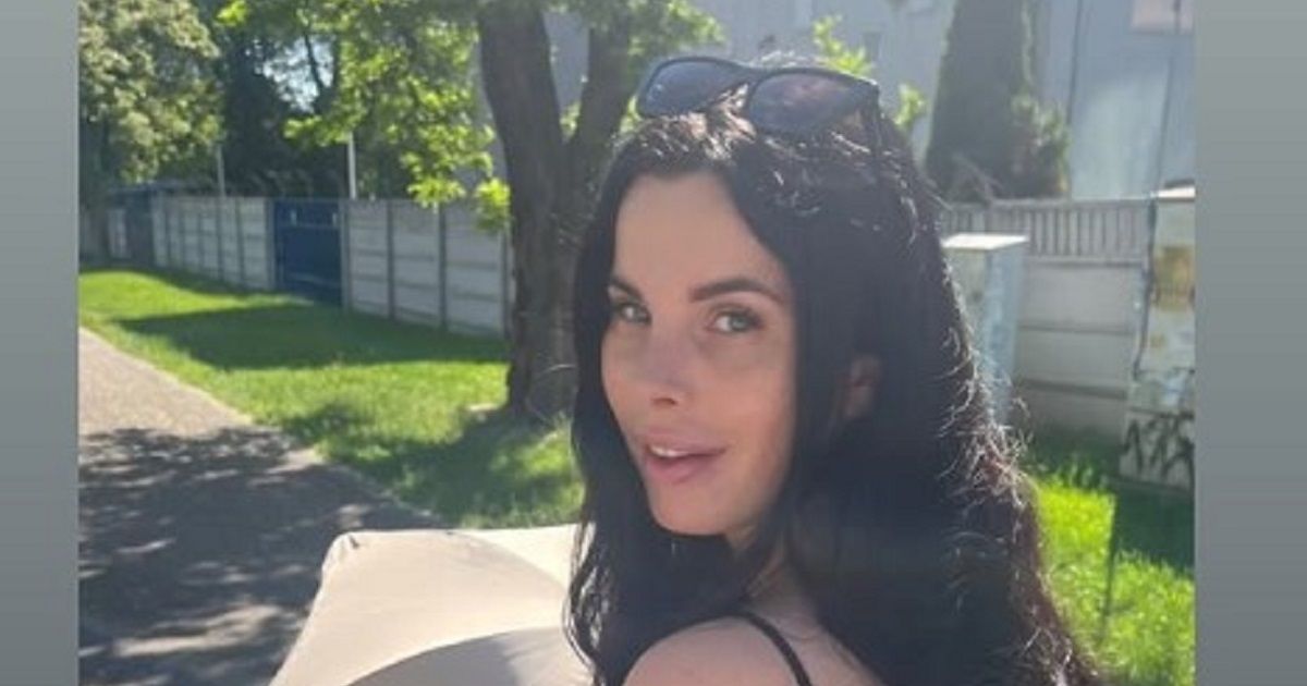 Родила се Теодора Бјелица: Долазак бебе држала у строгој тајности, сад објавила слику из прве шетње