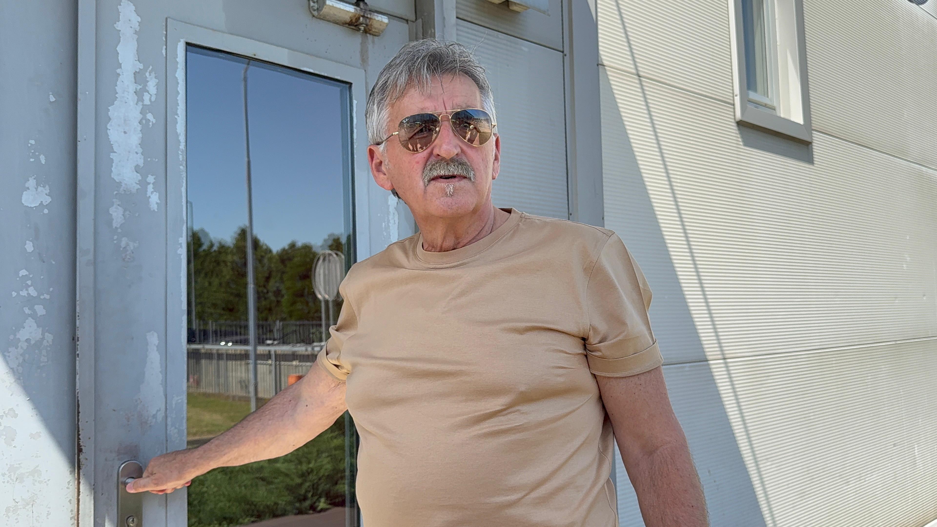 "Jel loše izgledam?": Bosanac se skinuo pred kamerama, pa žestoko odgovorio Viki: "Dobro je da ima glavu"