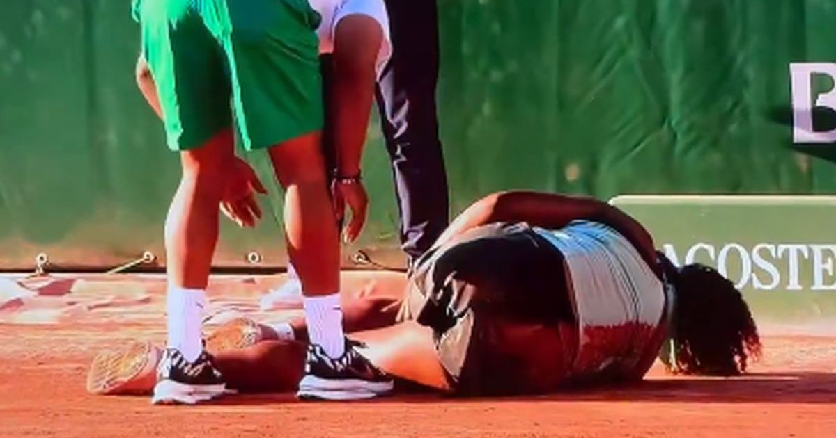 Mučne scene na RG: Teniserku u suzama izneli sa meča, otac utrčao na teren kad je video šta se dešava