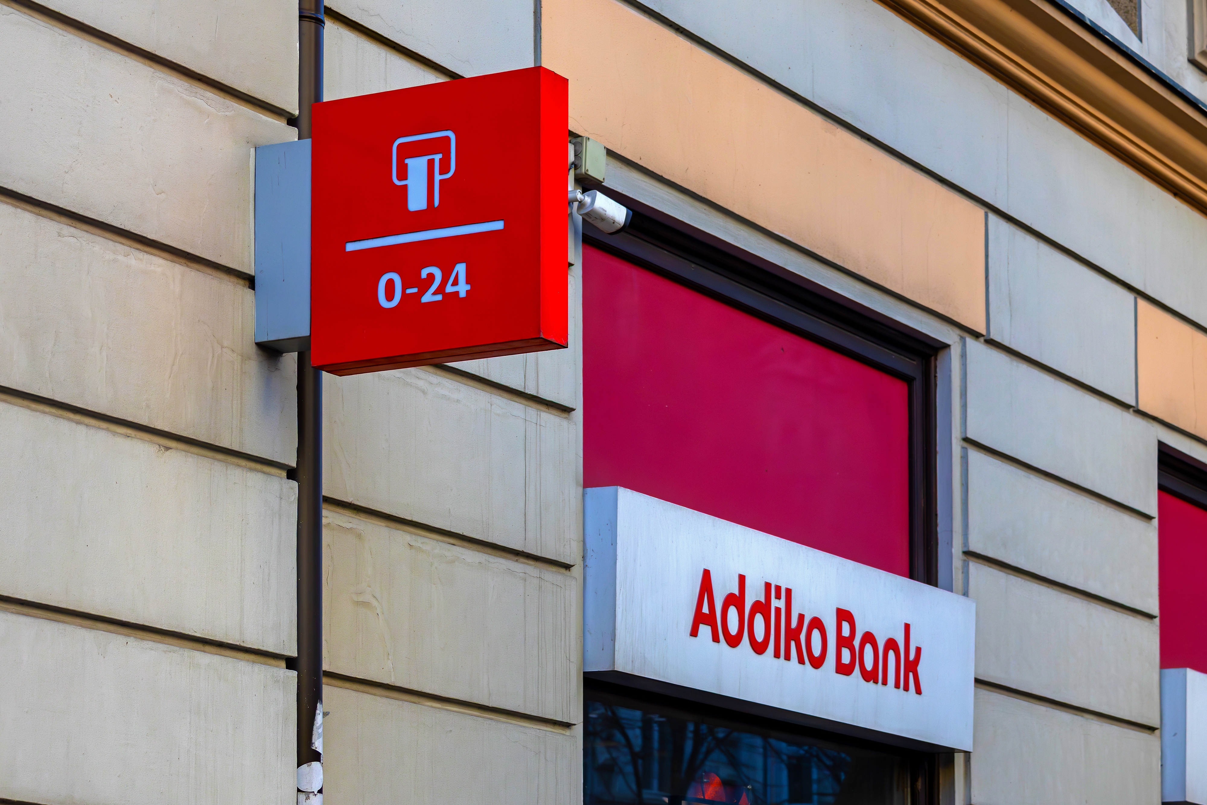 Izvršni odbor Addiko banke preporučio akcionarima da prihvate ponudu Rajfajzena
