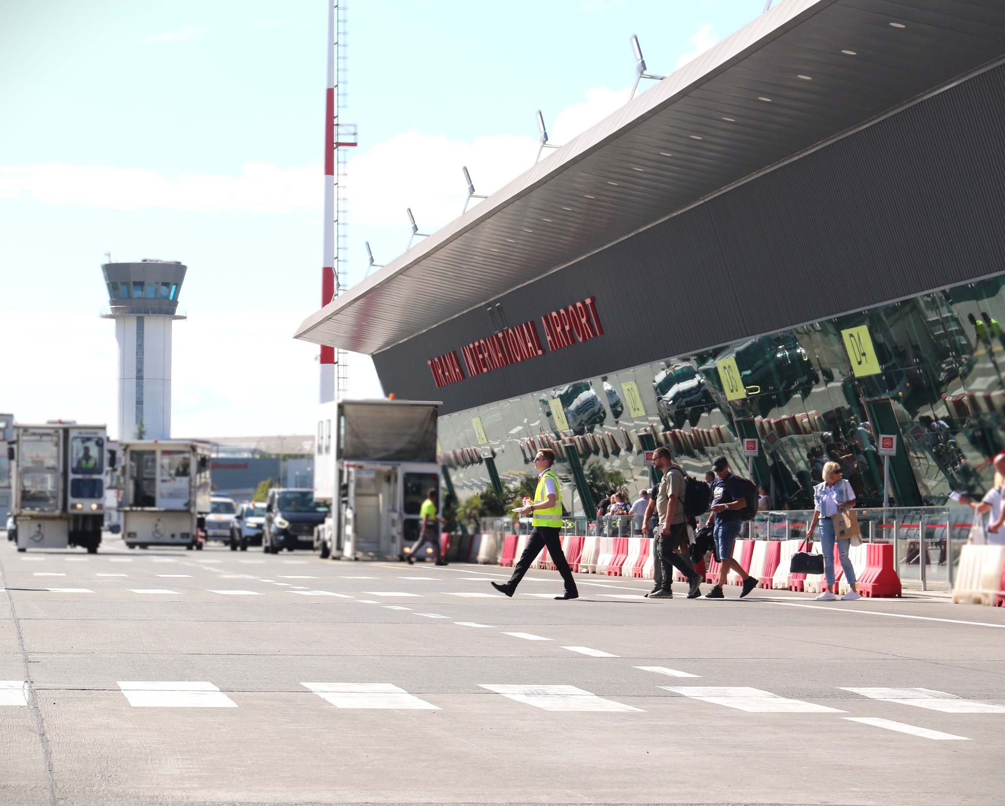Tirana među najbrže rastućim aerodromima Evrope: Više od 1,1 milion putnika u aprilu