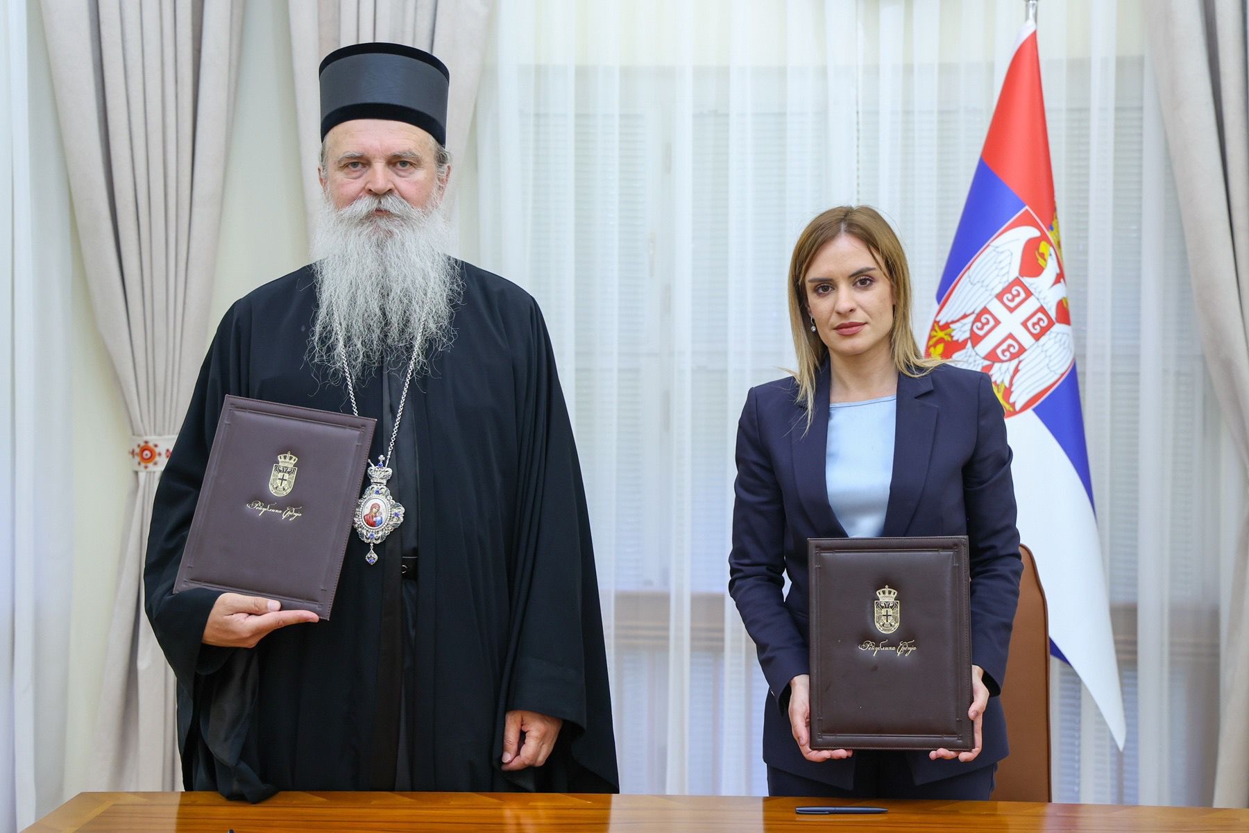 Đurđević Stamenkovski i mitropolit Teodosije potpisali Sporazum o saradnji i podršci najugroženijima na KiM