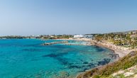 Omiljena letnja destinacija gotovo potpuno pusta: Turisti masovno beže, hoteli i restorani prazni