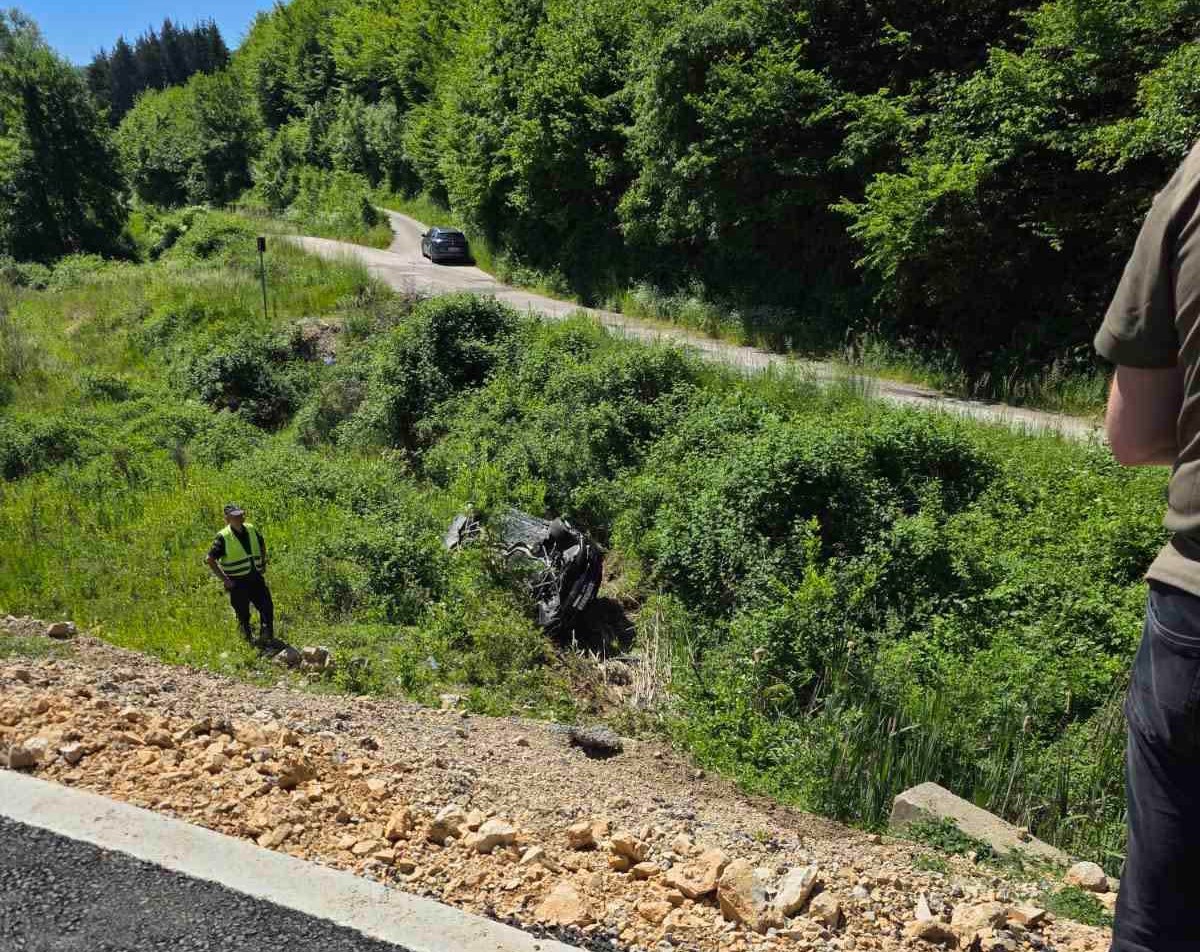 TUGA DO NEBA: Objavljena umrlica za poginulog načelnika Danila Femića, porodica i kolege nemi od bola
