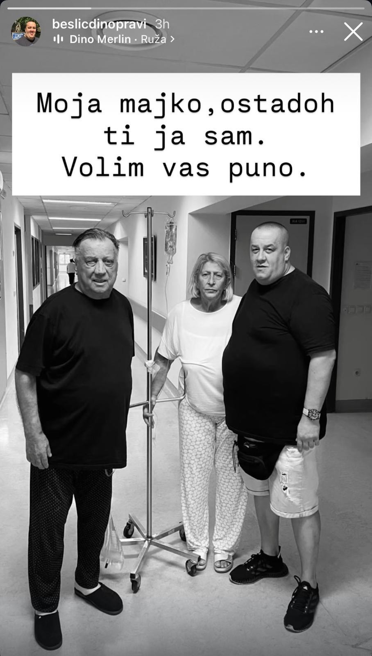 "Majko, ostadoh ti sam" Potresna objava Dina Bešlića, podelio poslednju sliku sa Halidom i Sejdom iz bolnice