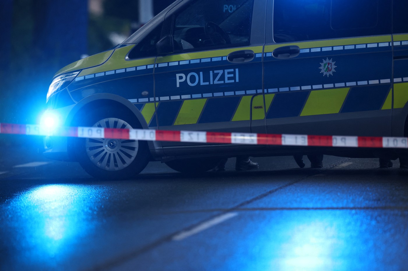 Uhapšeni lažni policajci u Nemačkoj, građanima bile čudne dve stvari: Za ovo treba imati dobro oko!