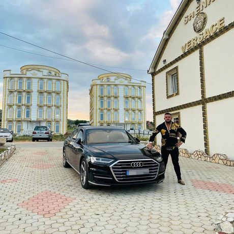 Šenki Maslani Šenki Versaće Shenki Versace