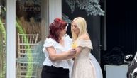 Evo kako se Markovi roditelji ophode prema Gogi, snimak sve govori: Sin nije došao, majka grli bivšu snajku