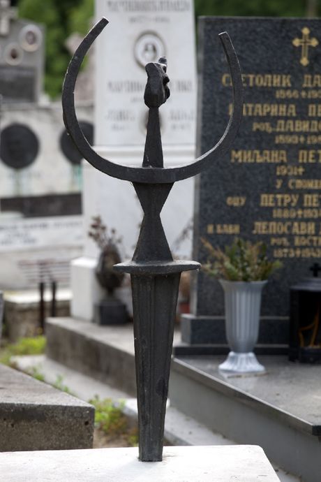 Nestala skulptura Anica Savić Rebac