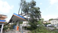 TORNADO pogodio Rim, snimci su ZASTRAŠUJUĆI! Nosio sve pred sobom, rasturio delove grada!