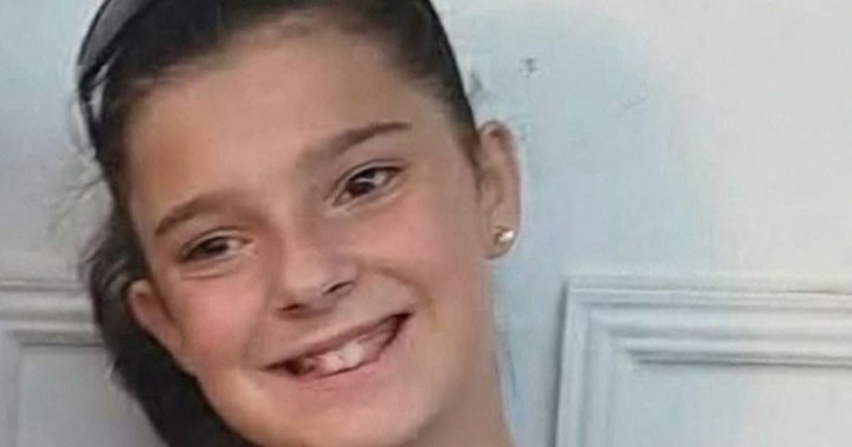 Veliki broj ljudi okupio se da oda počast ubijenoj Lijani (1